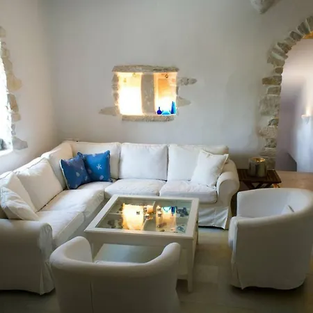 Serenity Next To Beach Santa Maria (Paros)