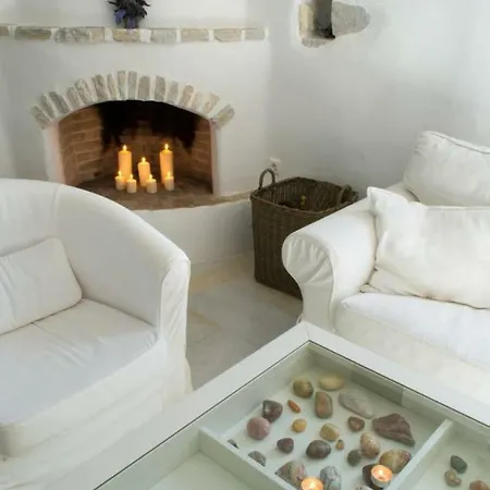 Villa Serenity Next To Beach Santa Maria (Paros)
